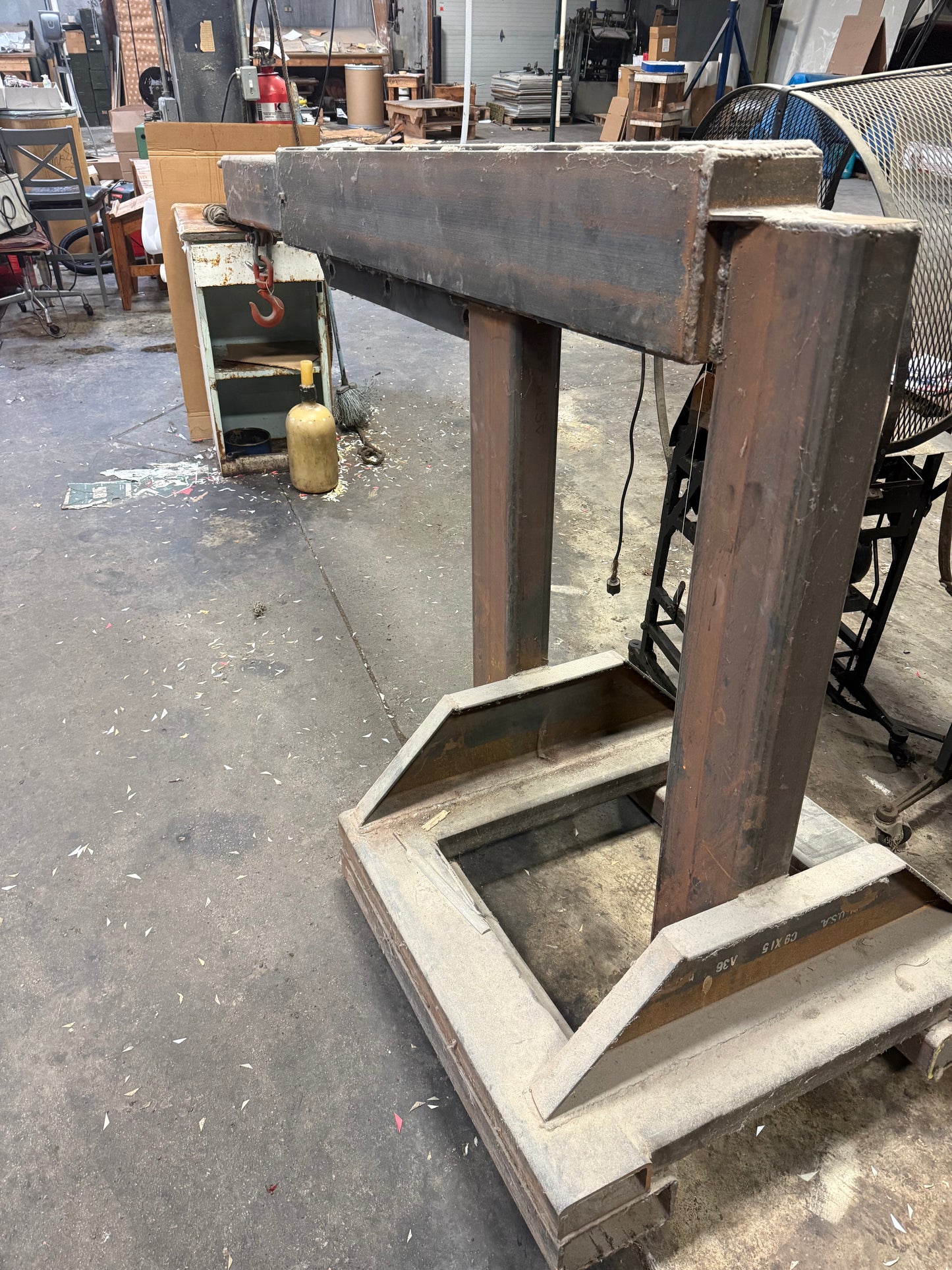 item#302 fork lift boom